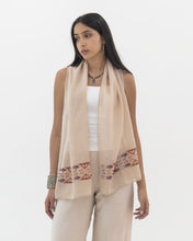 Load image into Gallery viewer, JOD 70.00 - Sinsal Ward Scarf {HEBRON}

